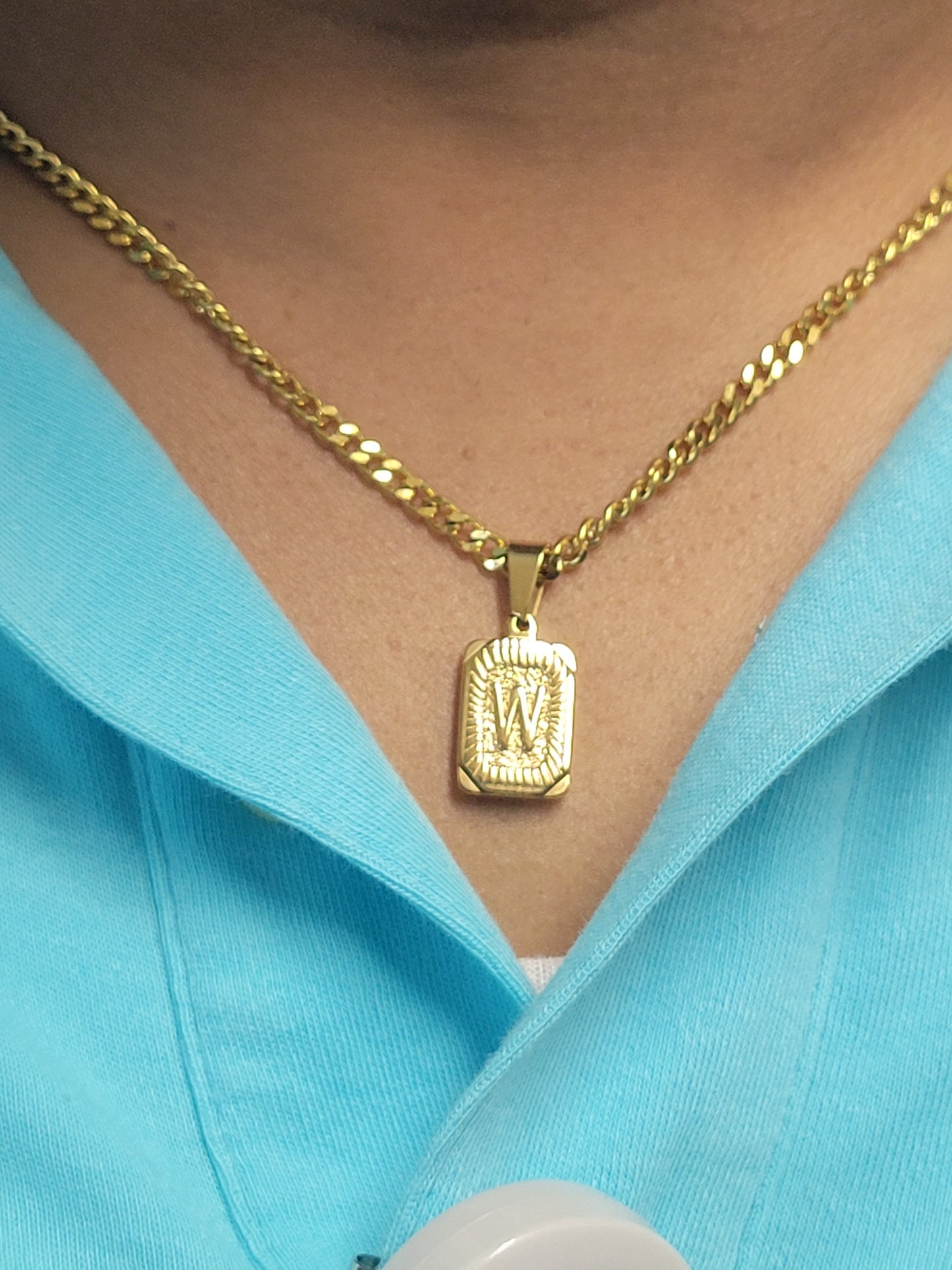 18K GOLD INITIAL PENDANT NECKLACE